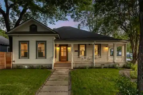 Beautiful Blend of History and Modern Luxury