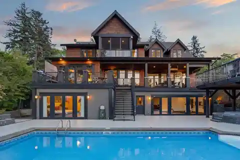 World-Class Quality with Great Views