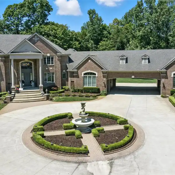 CUSTOM-CRAFTED BRICK MASTERPIECE