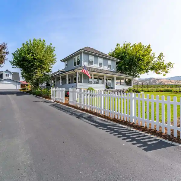 FULLY RESTORED 1900 HOME IN THE TALENT AREA