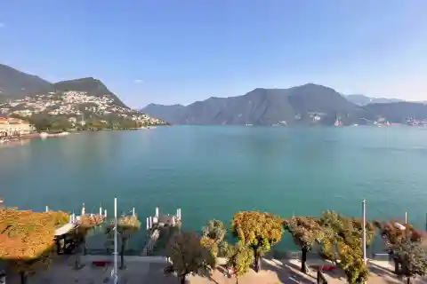 Four Bedroom Luxury Condo in Central Location