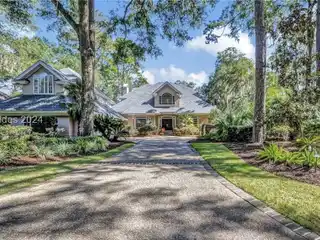Gem in Prestigious Colleton River