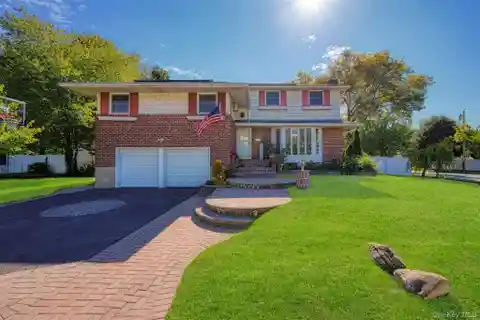 Beautiful Split-Level Family Home on a Corner Lot