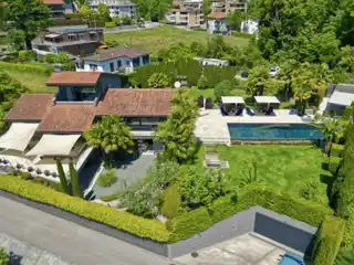 Spacious Modern Villa with Pool