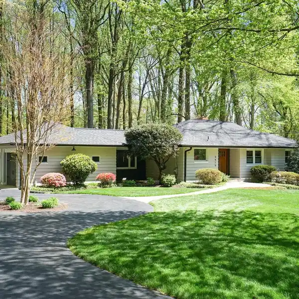 RENOVATED GEM ON EXPANSIVE PRIVATE GROUNDS