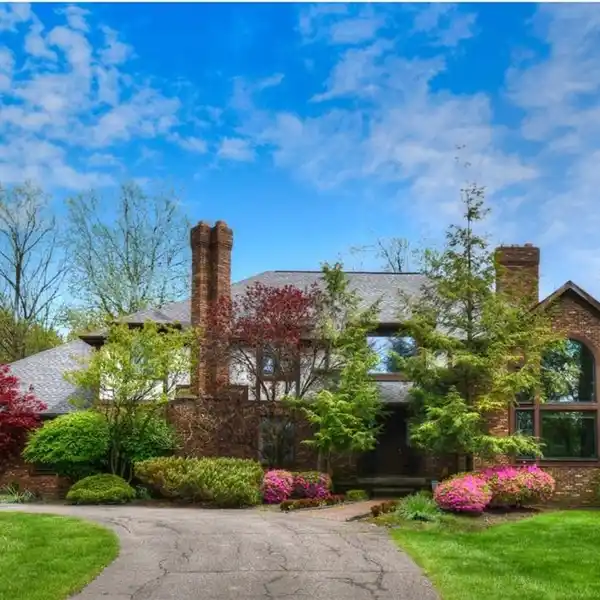 FABULOUS TRANSITIONAL HOME