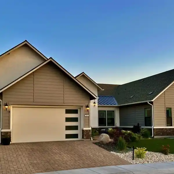 BEAUTIFUL HOME IN RIDGELINE AT CARMELLA RANCH