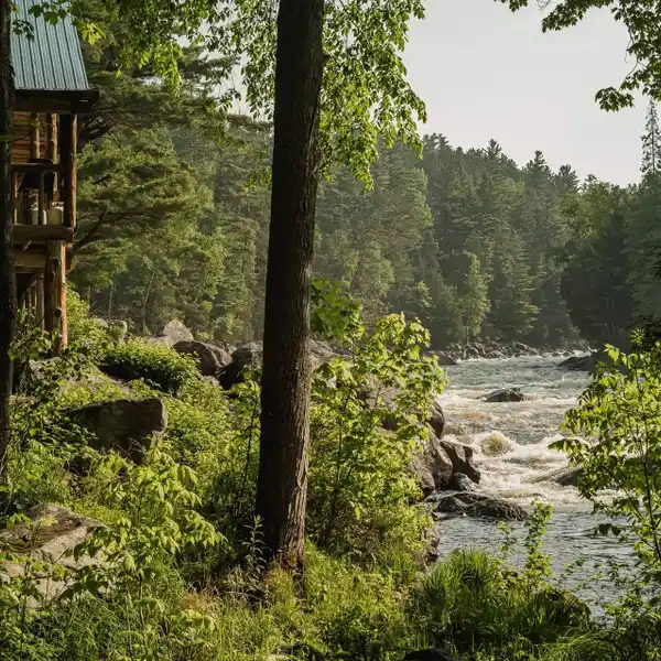 THE HISTORIC TOPPING RETREAT