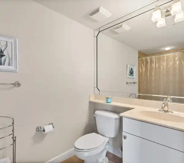 LUXURY GULF HARBOUR LIVING WITH WRAPAROUND LANAI