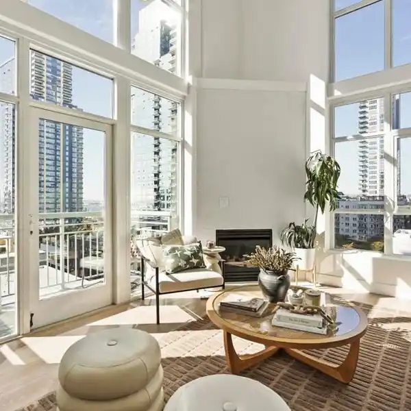 FULLY REMODELED DESIGNER HOME IN TREO