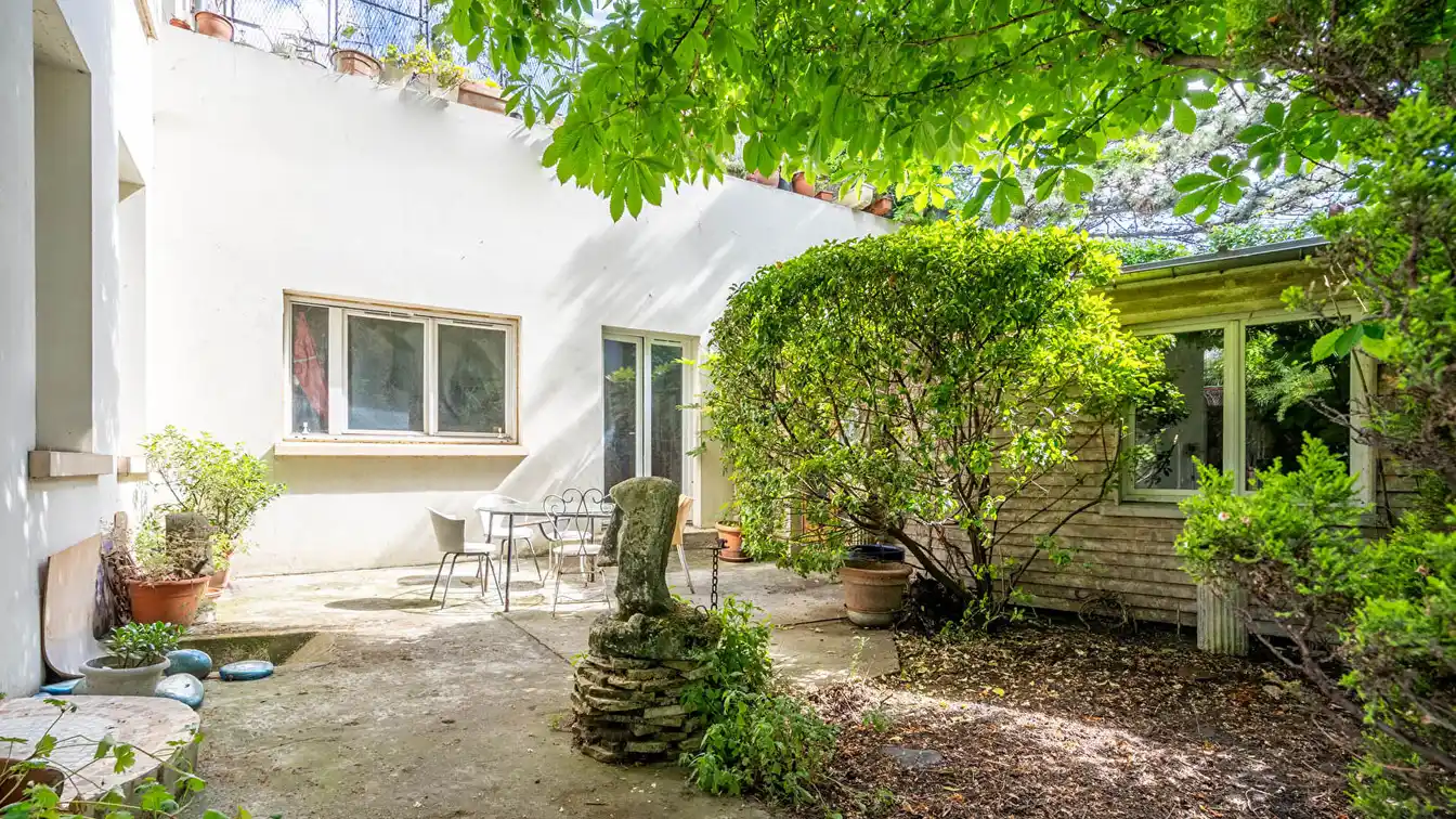 Spacious Home Awaiting Vision