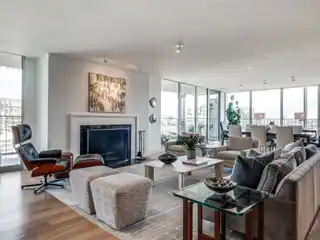 Renovated Corner Penthouse Unit in Park Towers