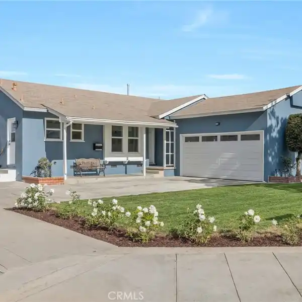 CHARMING RENOVATED SINGLE-STORY HOME
