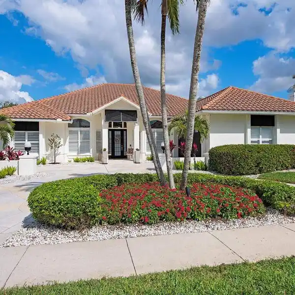 COMPLETELY RENOVATED ESTATE HOME IN LELY ISLAND ESTATES