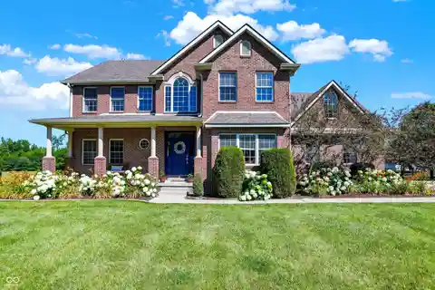 Versatile Estate with Plenty of Acreage