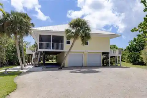 Renovated Coastal Gem One Block from Beach