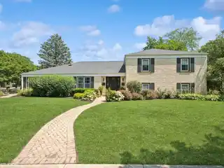 Elegant Home with Spacious Layout
