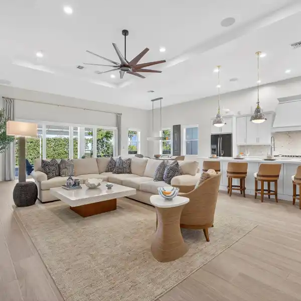 INVITING ELEGANCE WITH DESIGNER TOUCHES