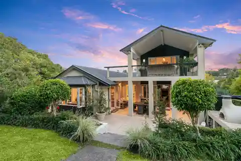 European Elegance in Old Greenhithe