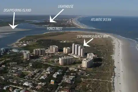 Stunning Oceanfront Condo in the Inlet