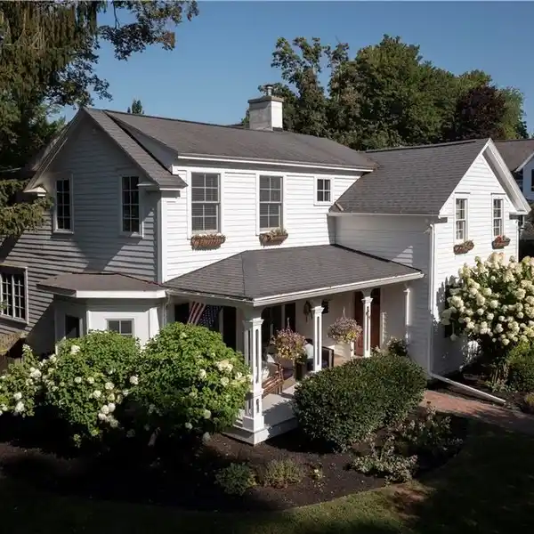 CHARMING COMPLETELY RENOVATED CLASSIC HOME