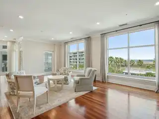 Beautiful Property at Tides 3
