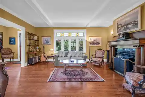 Character Heritage View Residence