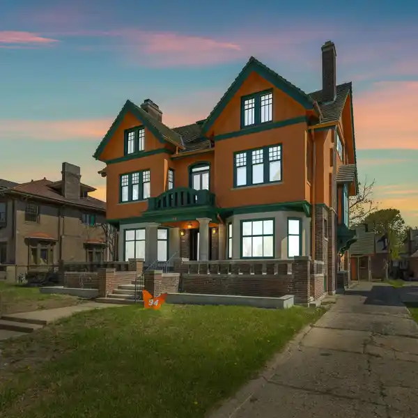 THE ALBERT J. DUNNEBACK HOUSE