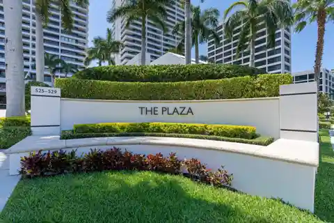 Beautifully Renovated Apartment with Sweeping Views