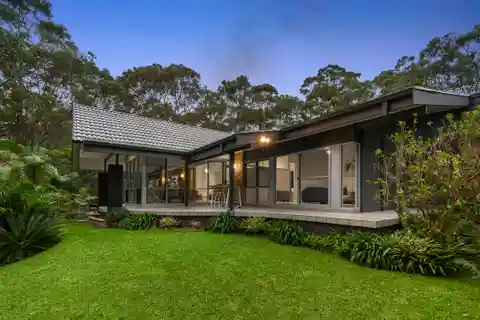 Architecturally Reimagined Nature Retreat in Belmont North