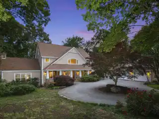 Luxury and Privacy in the Heart of Biltmore Park