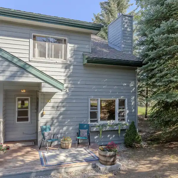 INVITING RESIDENCE AT MATCHPOINT TOWNHOMES