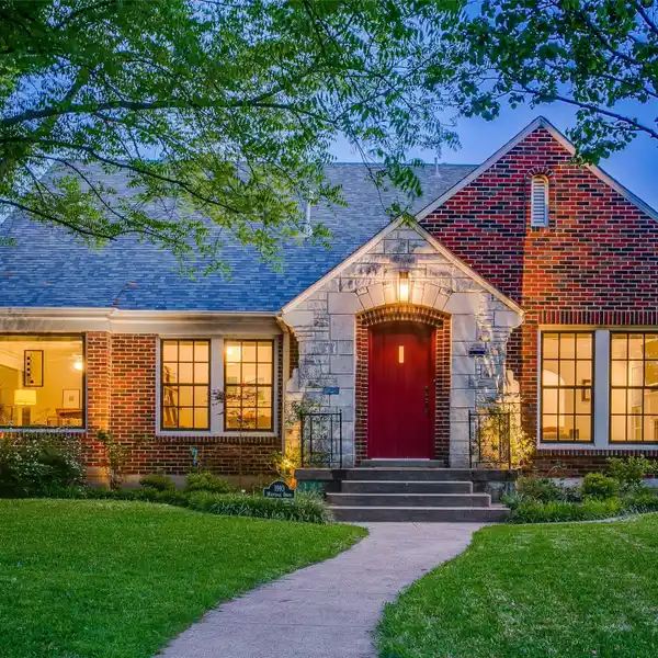 TIMELESS CHARM WITH MODERN FUNCTIONALITY