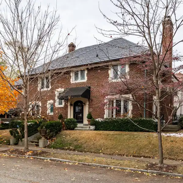 HISTORIC BOULEVARD ESTATE WITH MODERN REFINEMENT