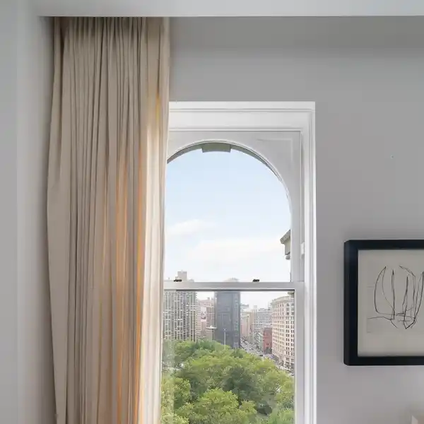 LUXURY DUPLEX PENTHOUSE OVERLOOKING MADISON SQUARE PARK