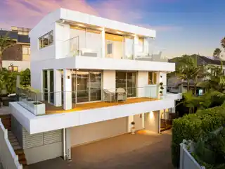 Luxurious Masterpiece Offering the Ultimate Coastal Lifestyle