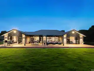 Stunning Property in Prestigious Countryside Location