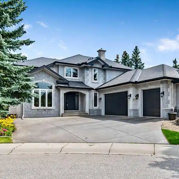 CUSTOM ALBI-DESIGNED ESTATE HOME WITH ELEGANT CURB APPEAL