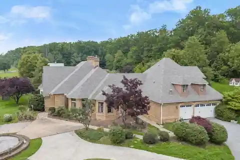 Turnkey World-class Equestrian Property