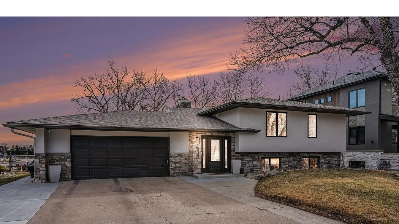 Completely Updated Home on Lake Loveland