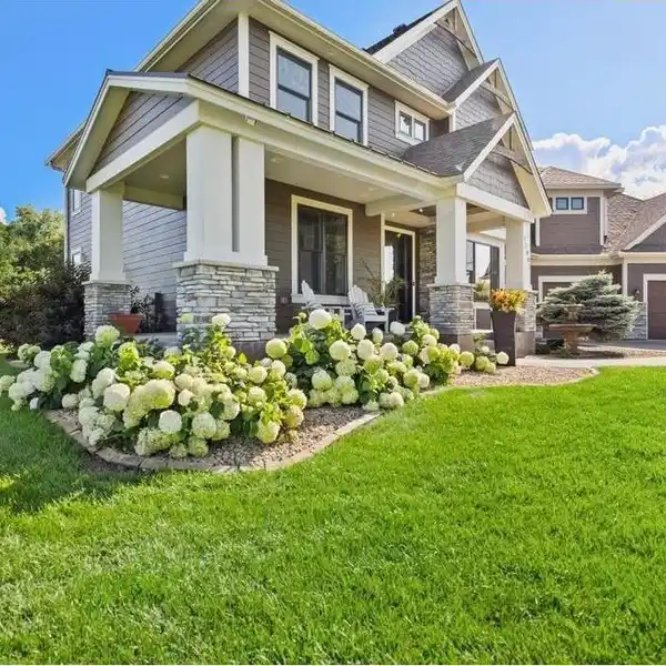 PICKLEBALL COURT, SPARKLING POOL, AND SAUNA