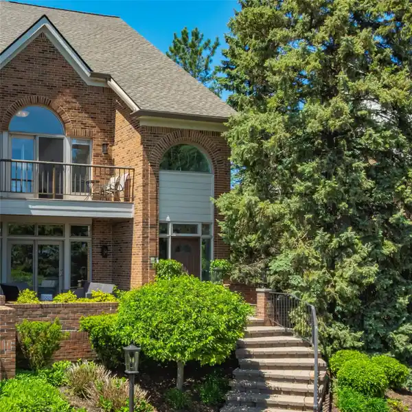 SERENE PINE LAKE HOME WITH DESIGNER FINISHES