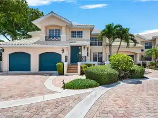 Renovated San Marino Condo in Pelican Bay