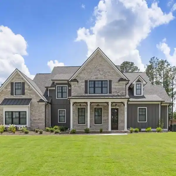 MOVE-IN READY HOME IN LASSITER COVE