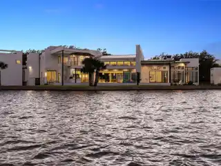 Striking Modern Lakefront Estate