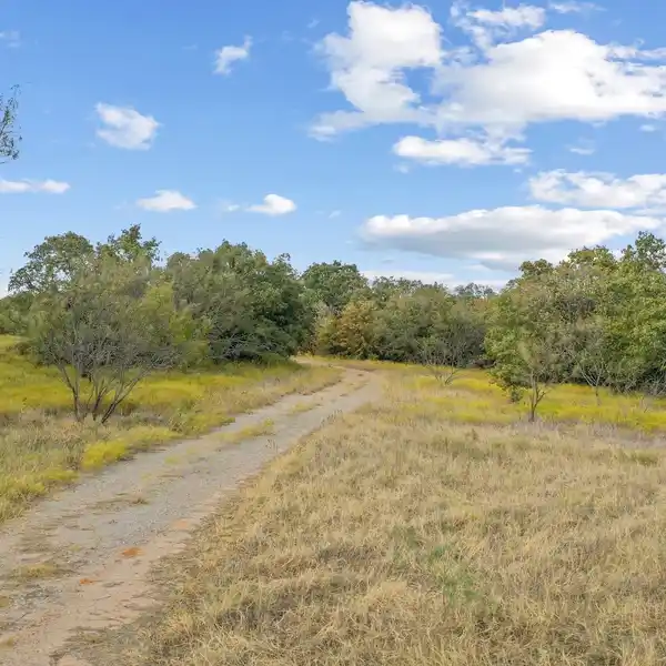 EXCEPTIONAL 237-ACRE RANCH