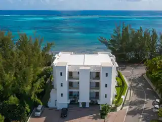 Exquisitely Designed Oceanfront Residence