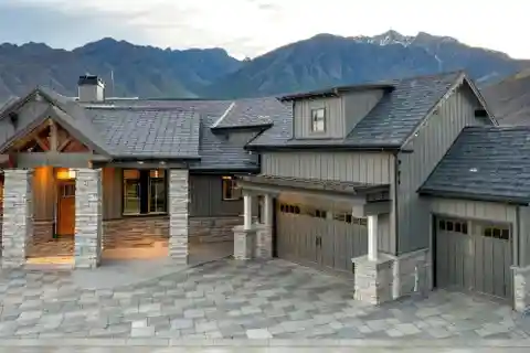 Exquisite New Construction in Wildcat Ridge Estates
