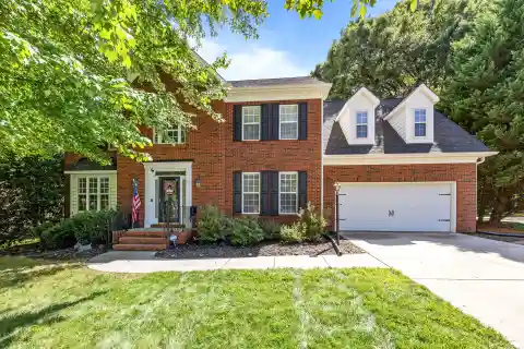 Lovely Home Offering Space and Versatility