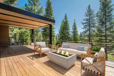 Immaculate Home Overlooking Schaffer's Mill Golf Course
